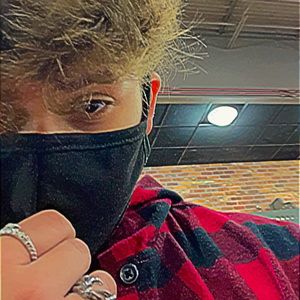 Meet your Posher, Daniel